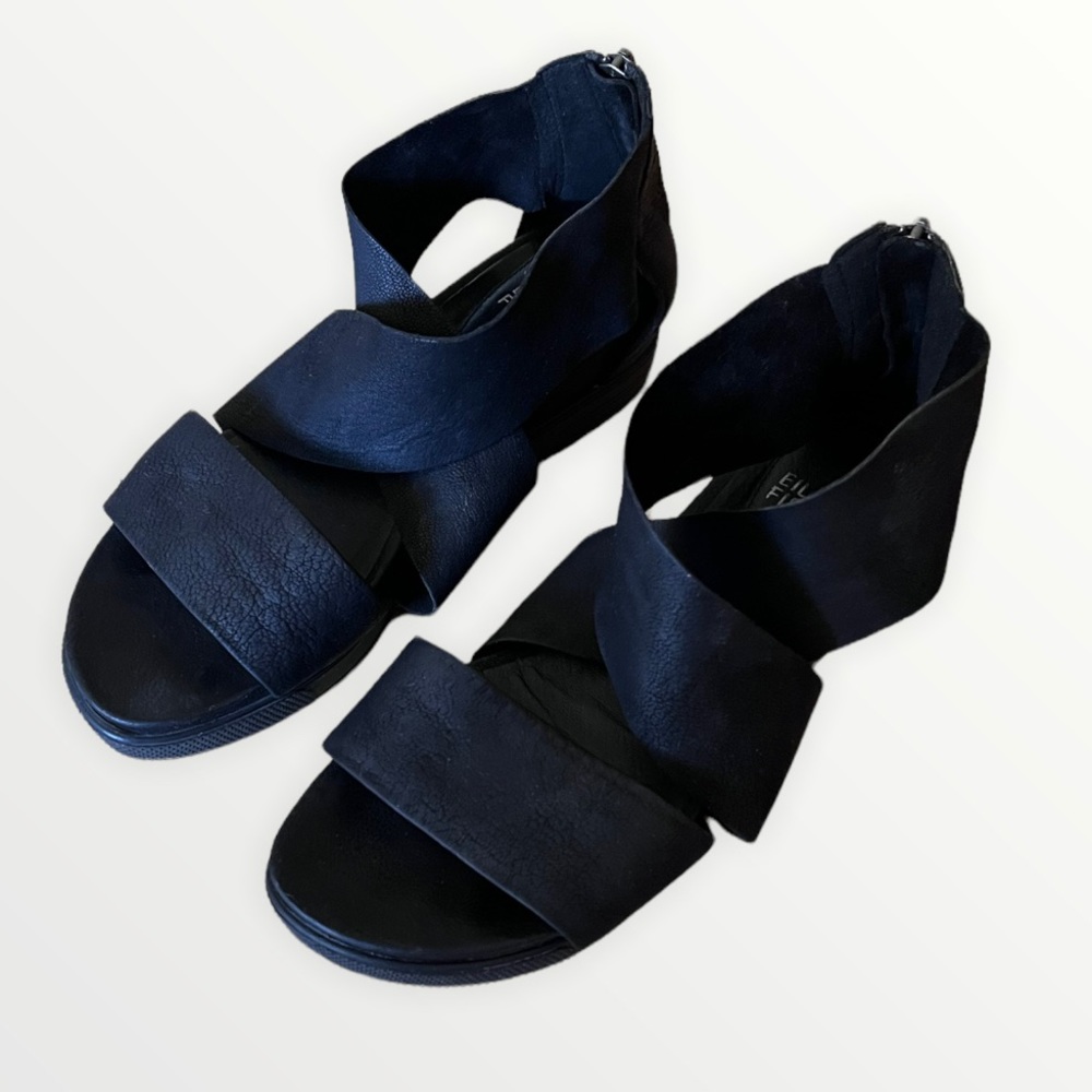 Eileen Fisher black leather sandals size 7.5 - Picture 2 of 6